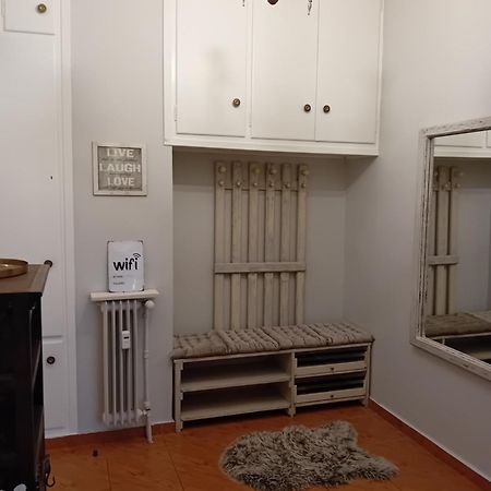 Ferienwohnung Joanna'S Heart Of Athens One Br Charm Balcony View Walk To Tourist Spots Exterior foto