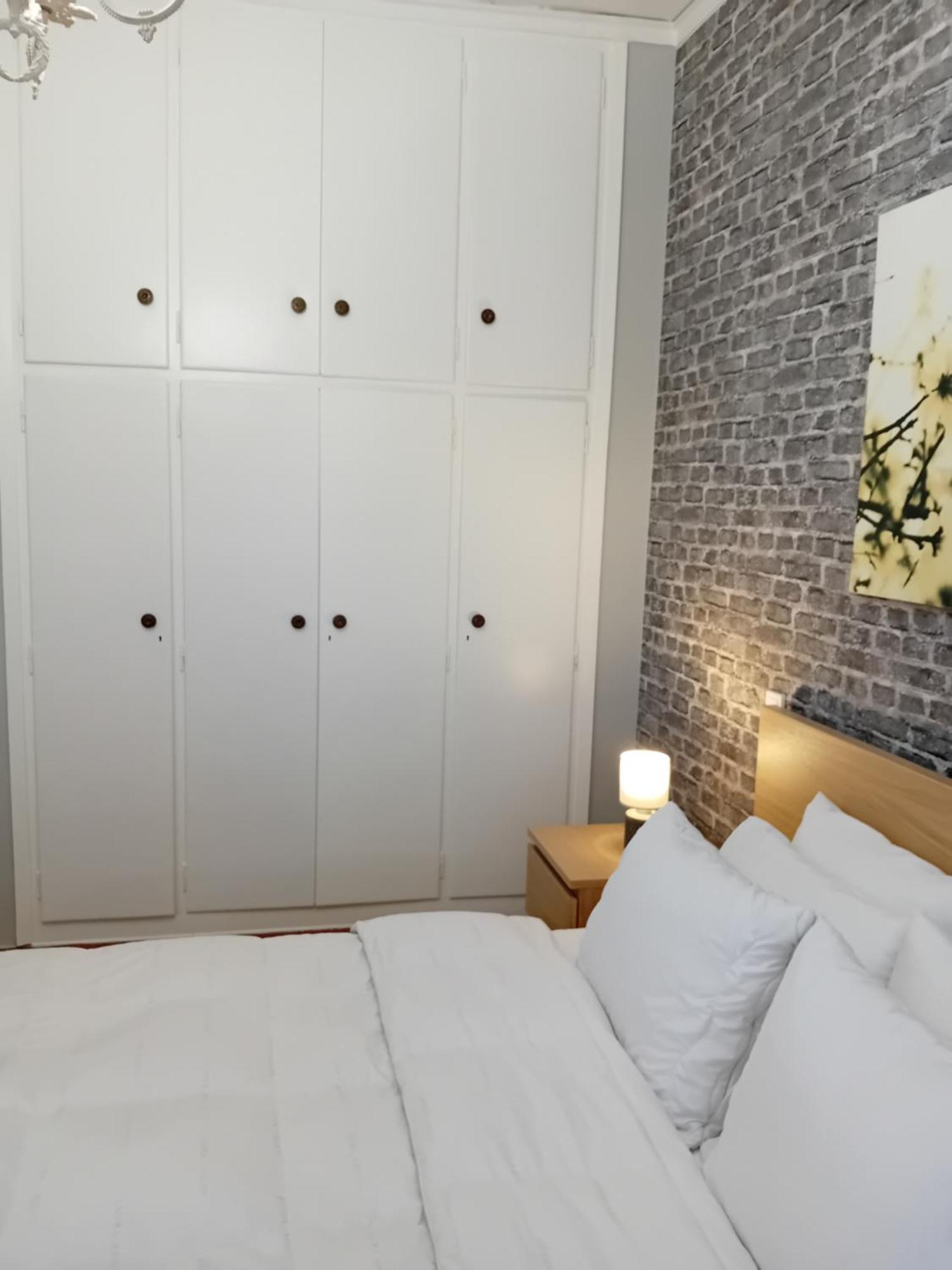 Ferienwohnung Joanna'S Heart Of Athens One Br Charm Balcony View Walk To Tourist Spots Exterior foto